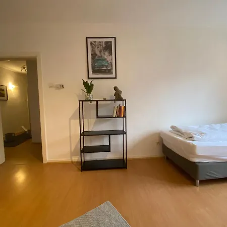 Suiteable Living - #8 Karl Heinz Der Grosse