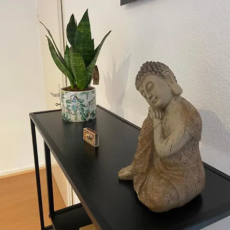 Suiteable Living - #8 Karl Heinz Der Grosse